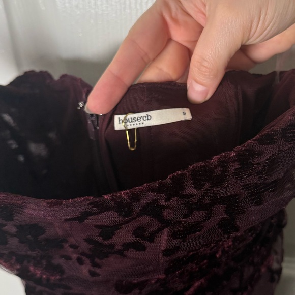 House of CB Isadora Black Cherry Devore Corset Dress - Picture 10 of 11